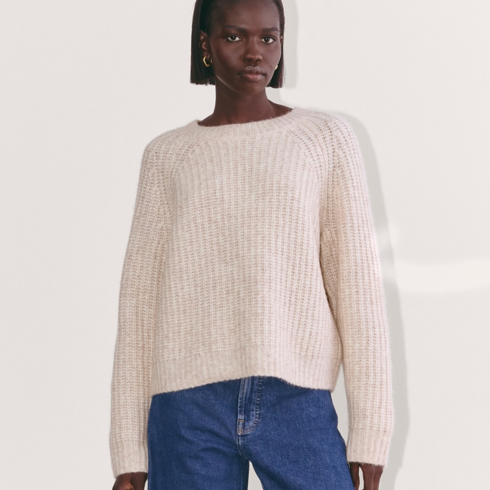 Evereve  Chunky Knit Crew Neck Sweater